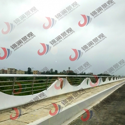 非線性新復合式欄桿