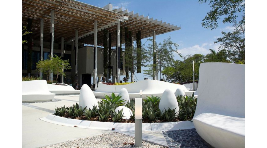 阿爾博樹池坐凳